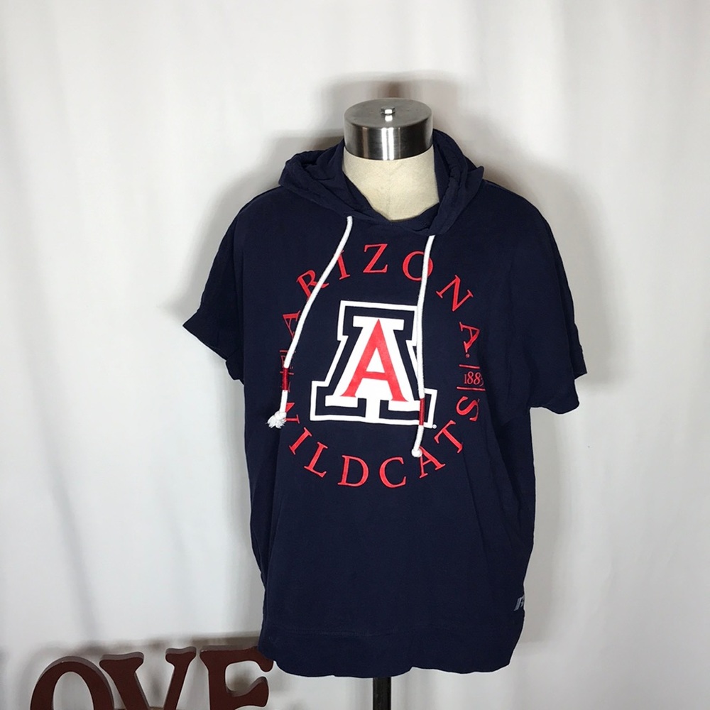 U of A navy blue short sleeve hoodie